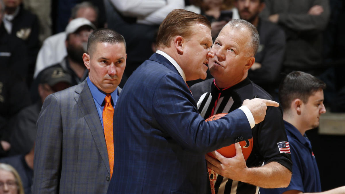 You are currently viewing Court Report: Illinois is NCAA Tournament-bound because Brad Underwood admitted defeat and changed his style