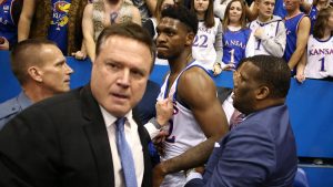 Read more about the article Talk to the Palm: Bracketology mailbag answers if Kansas could lose No. 1 seed after fight with Kansas State