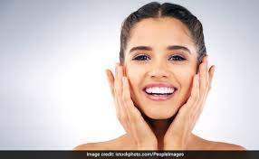 Read more about the article 9 Beauty Tips Every Woman Should Know