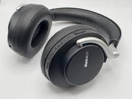 Read more about the article Exploring Noise-Canceling Wonders: Best Headsets for Concentration